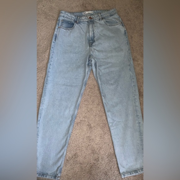 Zara High Waist Jeans in Light Blue - Picture 3 of 6